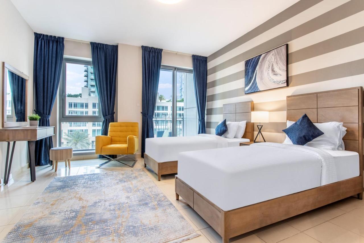 Icon Casa Living - Boulevard View ドバイ エクステリア 写真